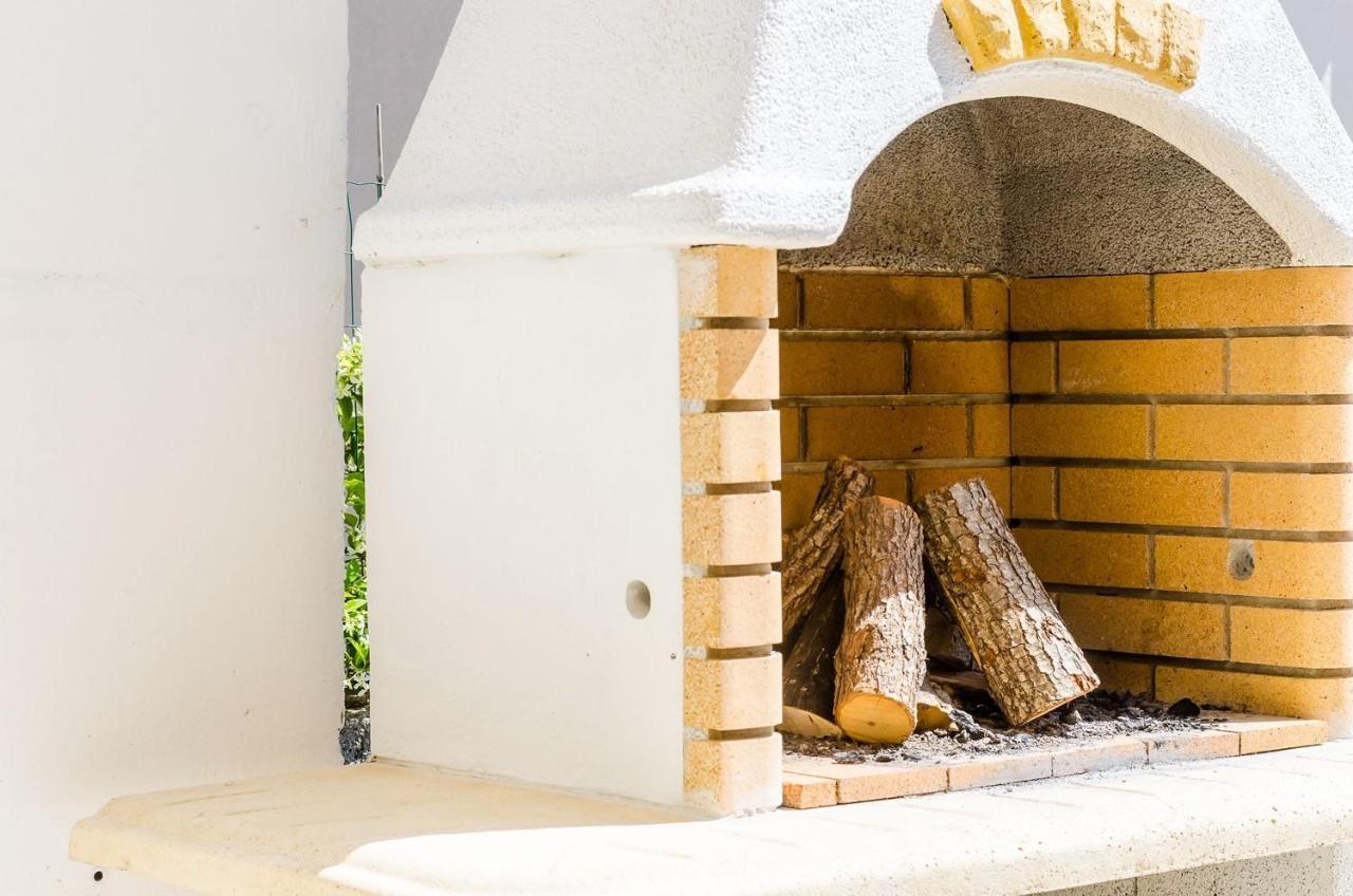 Holiday Home Lungo Mare Mlini Exterior photo