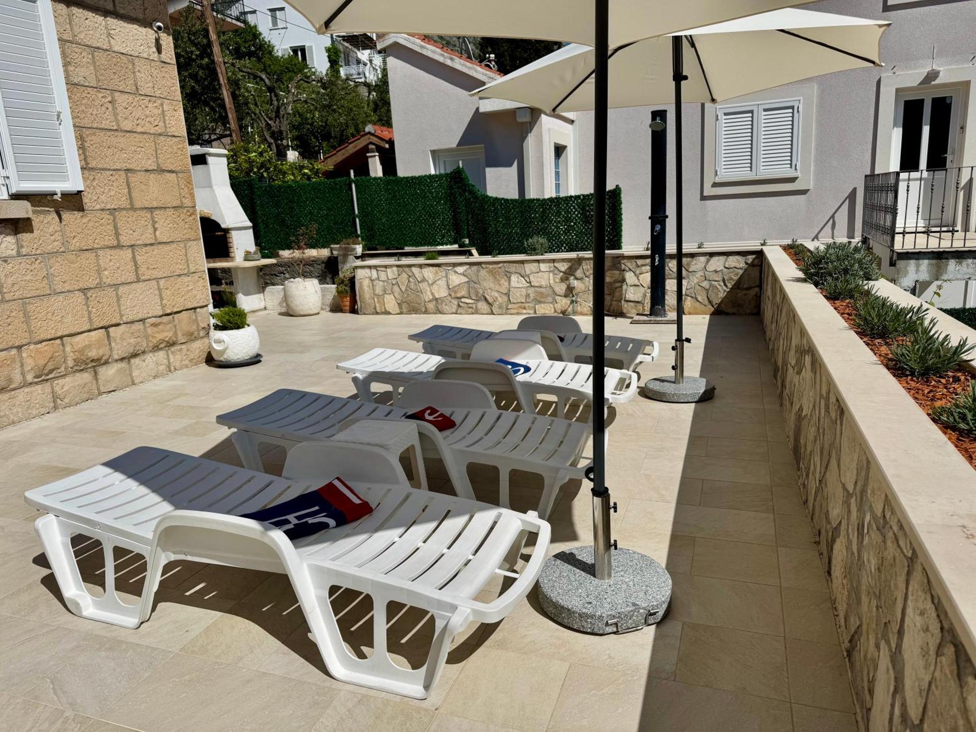 Holiday Home Lungo Mare Mlini Exterior photo