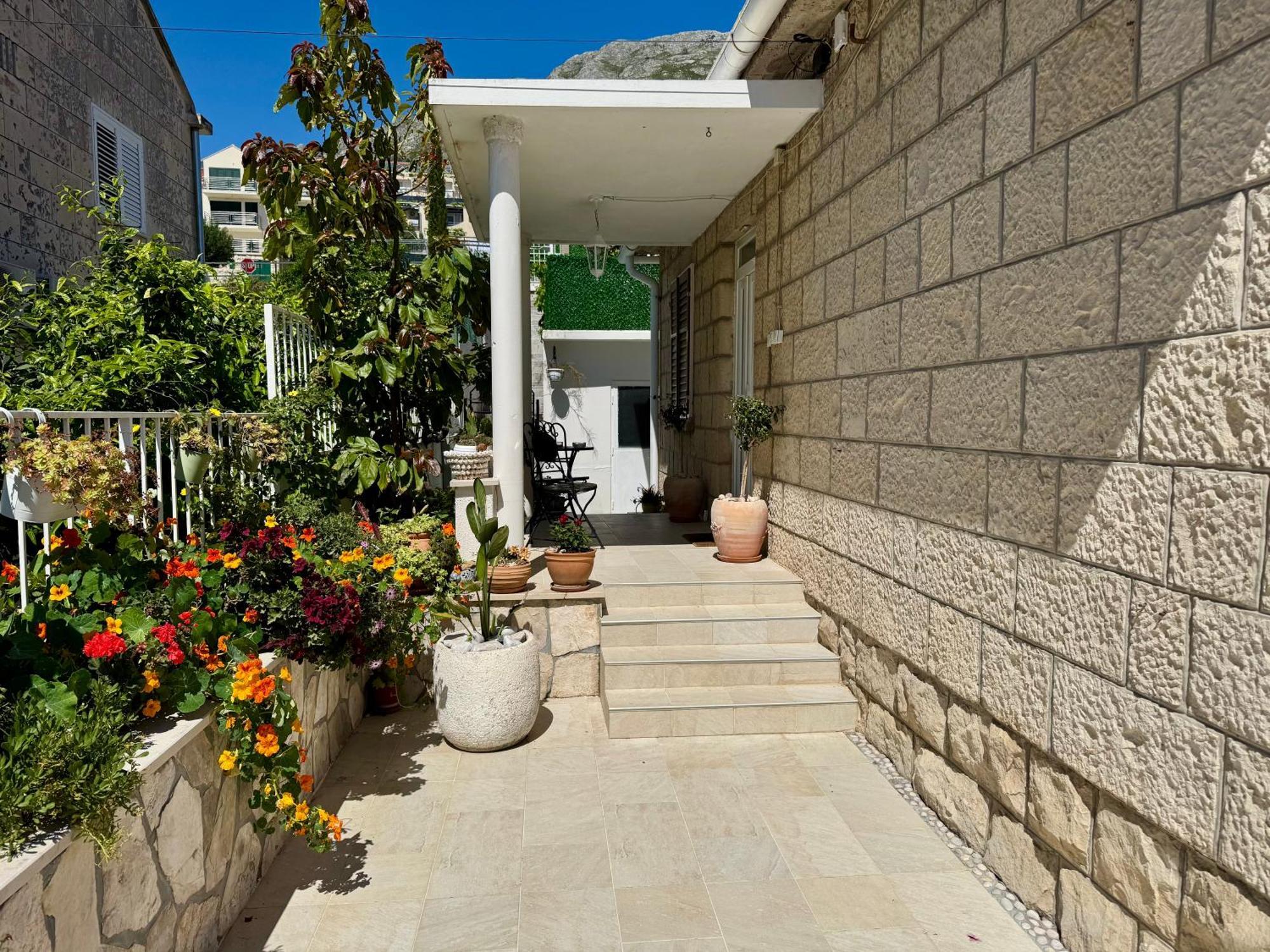 Holiday Home Lungo Mare Mlini Exterior photo