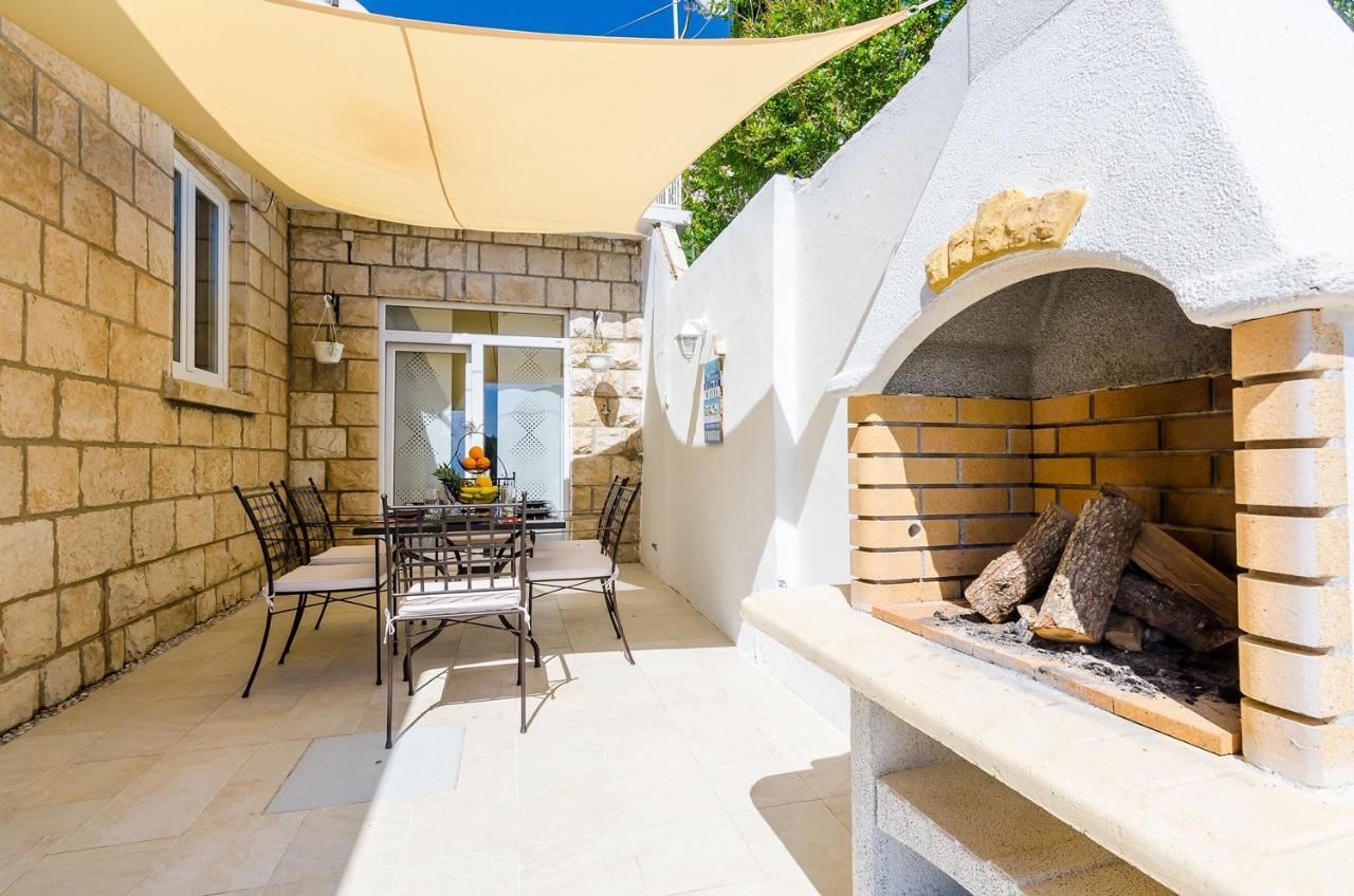 Holiday Home Lungo Mare Mlini Exterior photo
