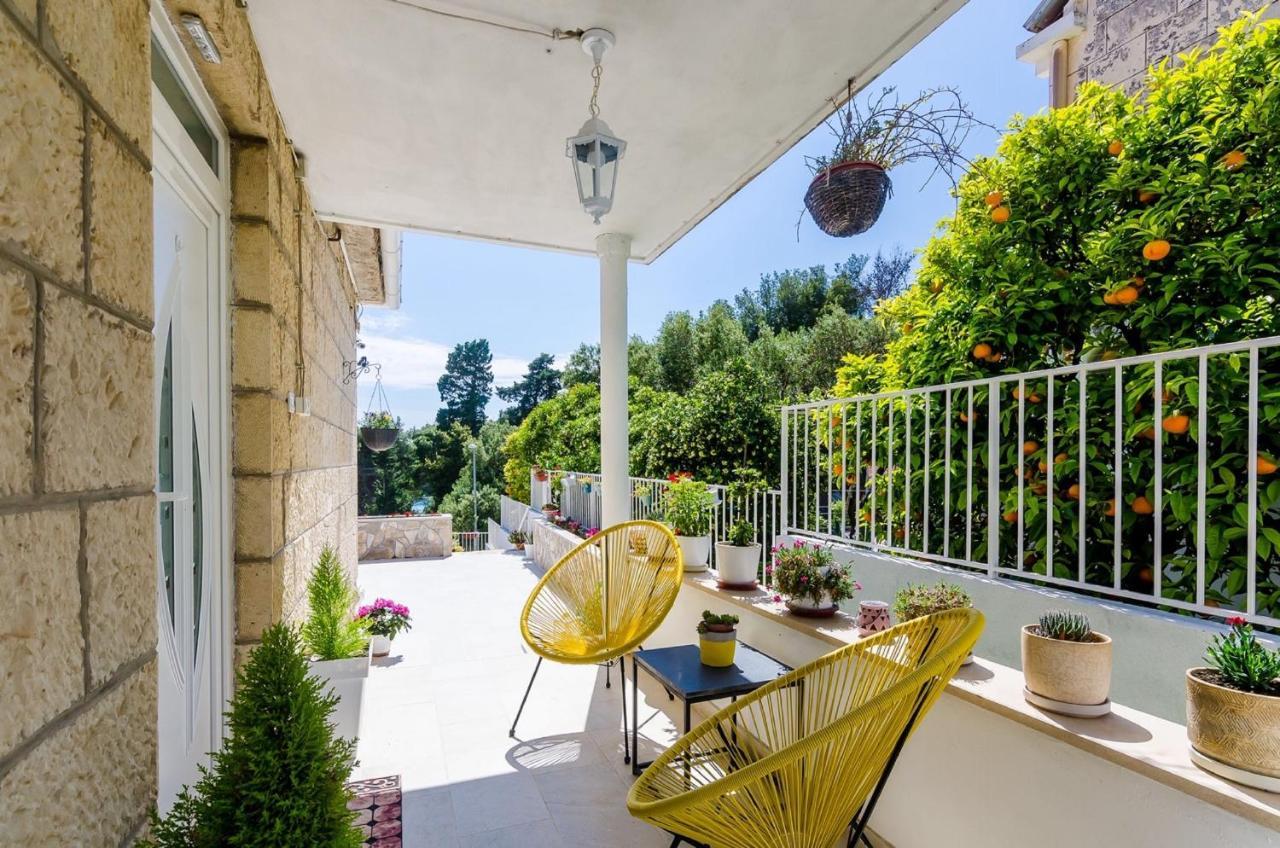 Holiday Home Lungo Mare Mlini Exterior photo